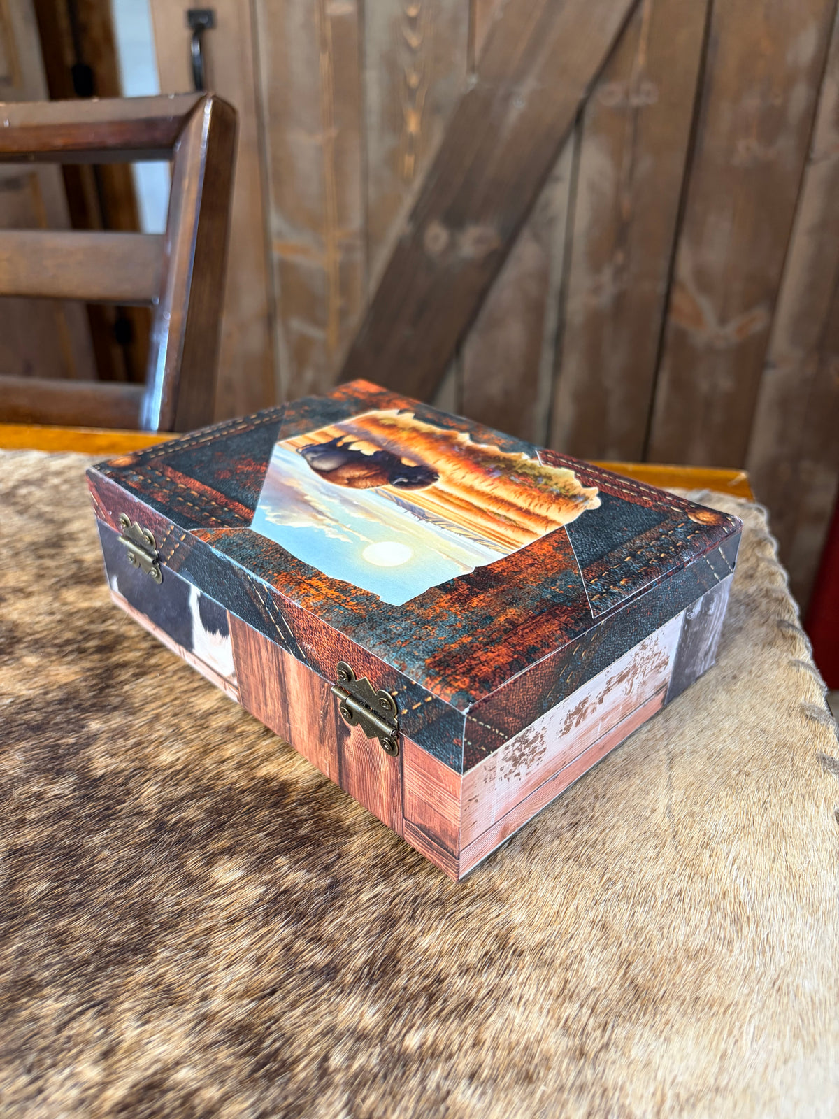 The Wyoming Jewelry/Keepsake Box