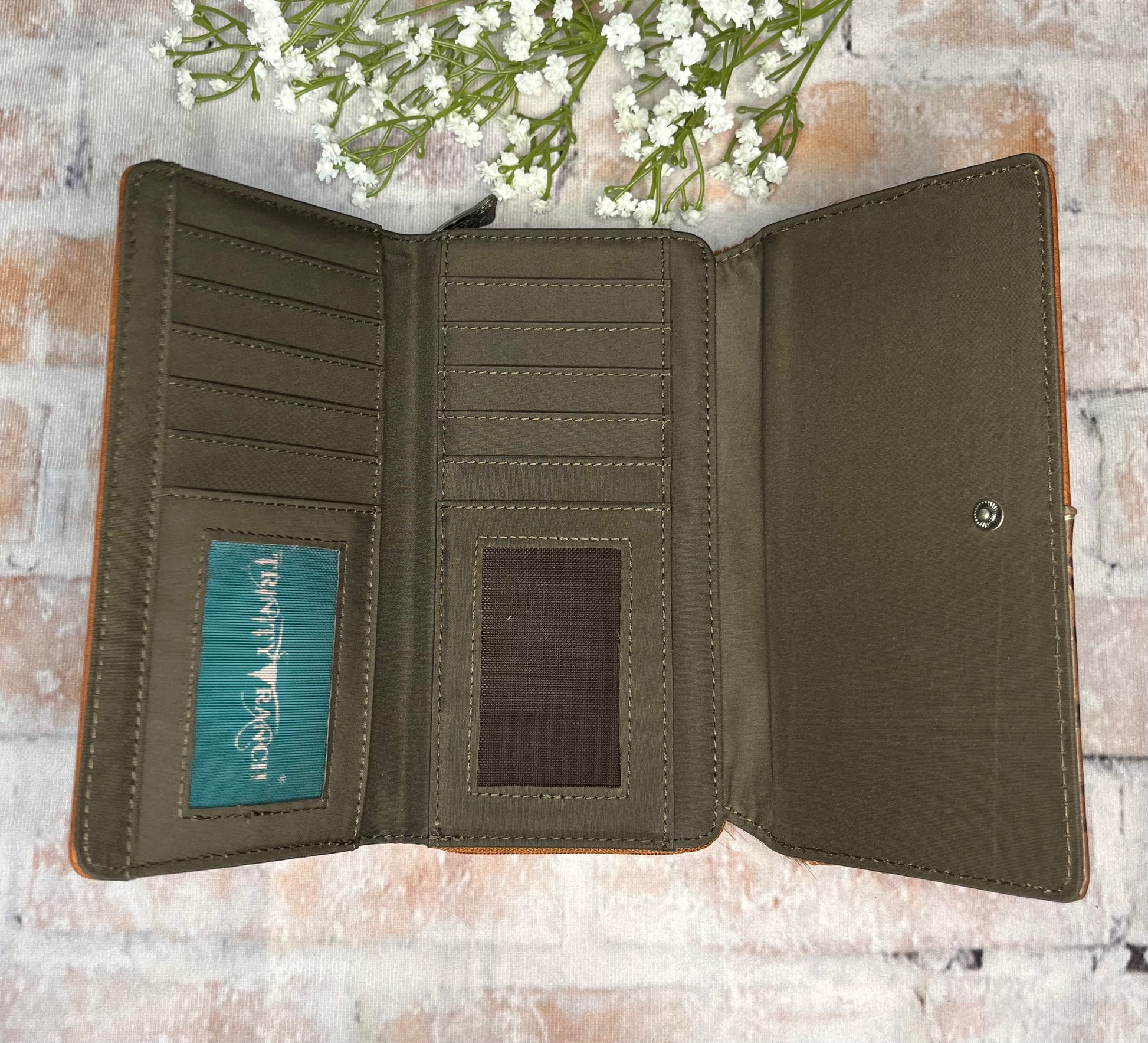 Saddle Shape Hair On Hide Wallet-Brown - The Diamond Spur Boutique