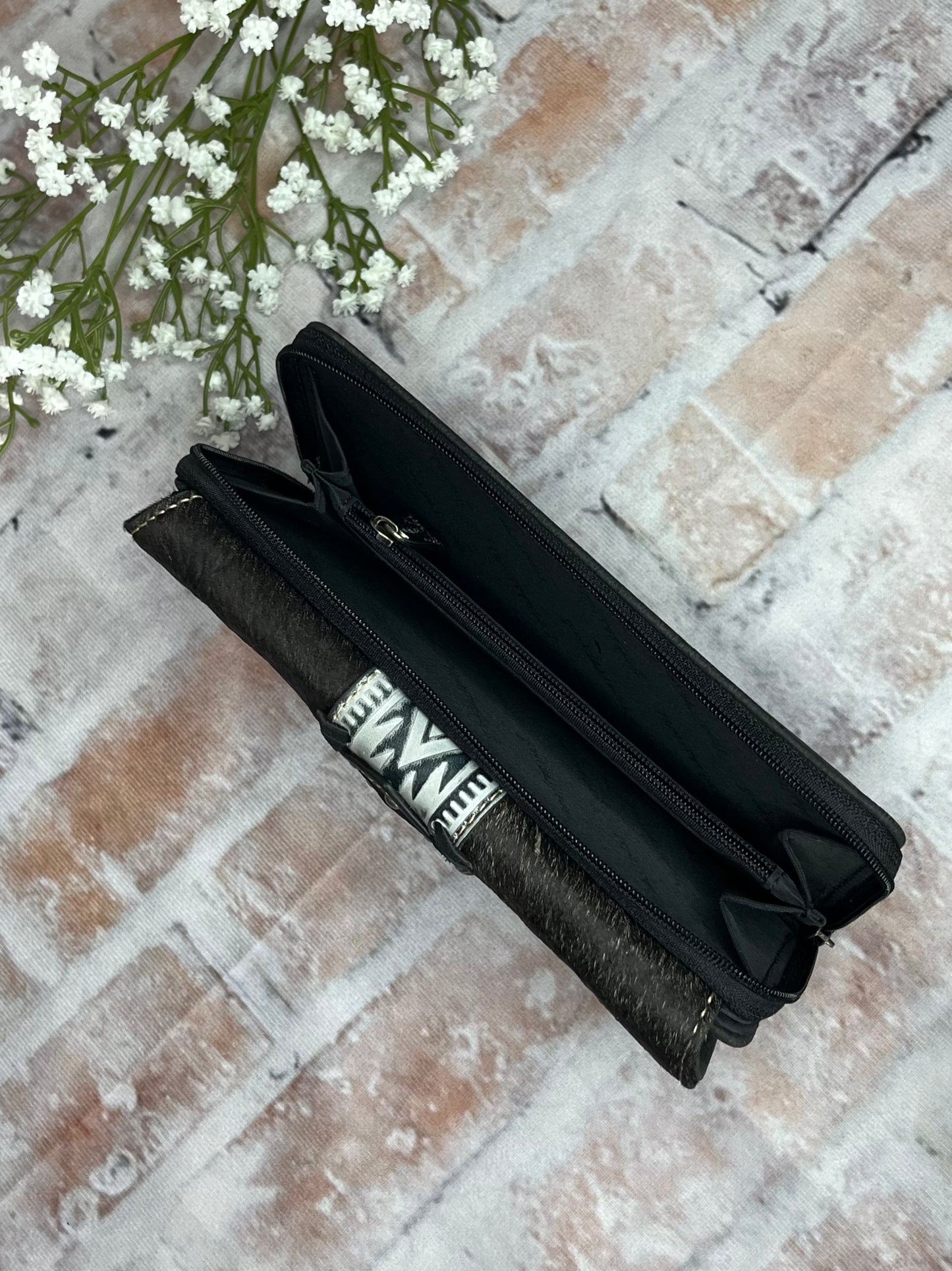 Block Color Diamond Hair On Hide Wallet - The Diamond Spur Boutique