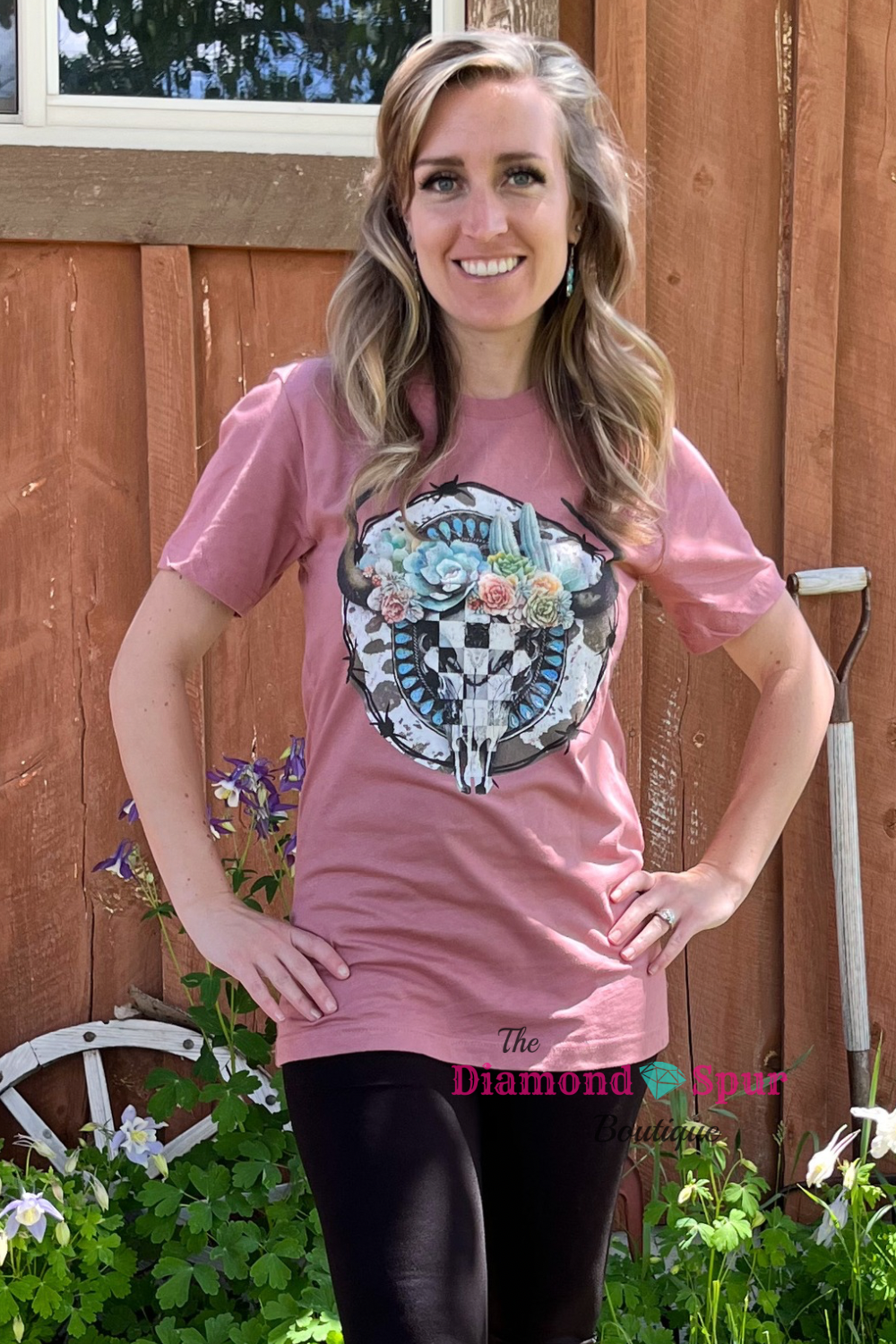 Checkered Western Vibes Graphic Tee - The Diamond Spur Boutique