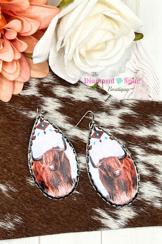 Highland Cow Teardrop Earrings