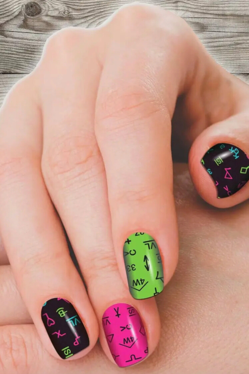 Dusti Rhoads Nail Polish Strips