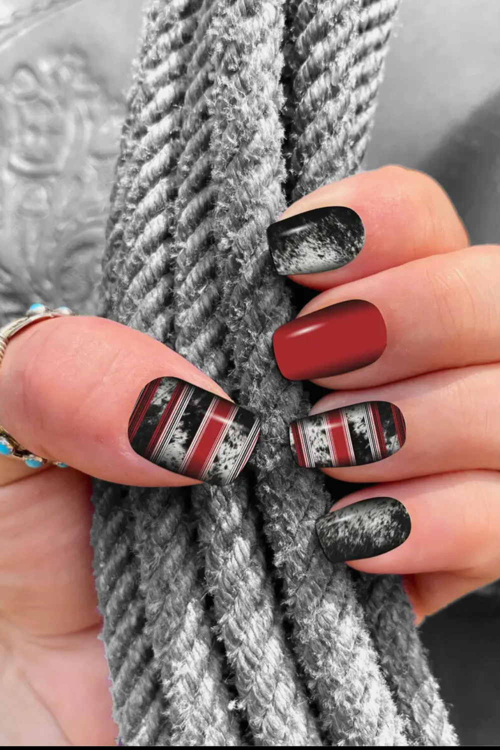 Dusti Rhoads Nail Polish Strips