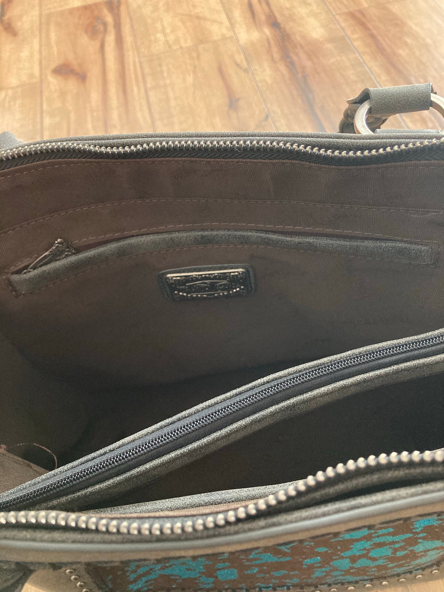 Hair On Concealed Carry Handbag - The Diamond Spur Boutique