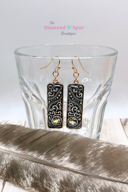 AB Crystal Filigree Bar Earrings - The Diamond Spur Boutique