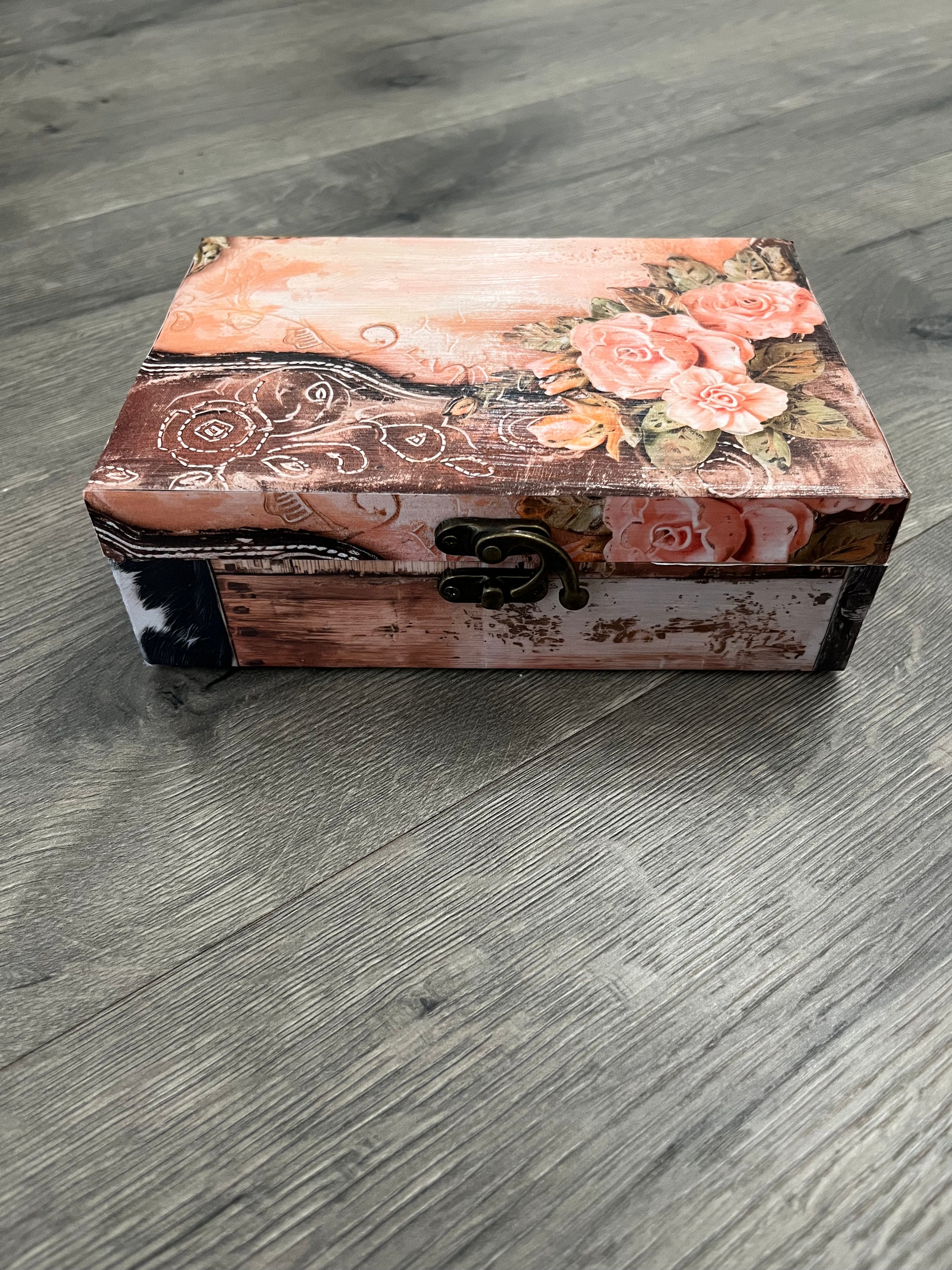 Pink Roses Jewelry/Keepsake Box - The Diamond Spur Boutique