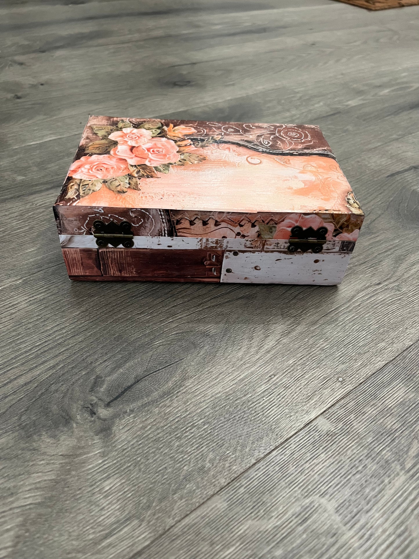 Pink Roses Jewelry/Keepsake Box - The Diamond Spur Boutique