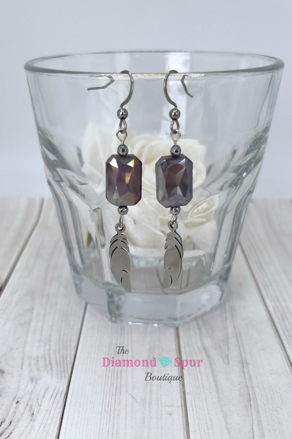 Boho Dreams Feather Earrings - The Diamond Spur Boutique