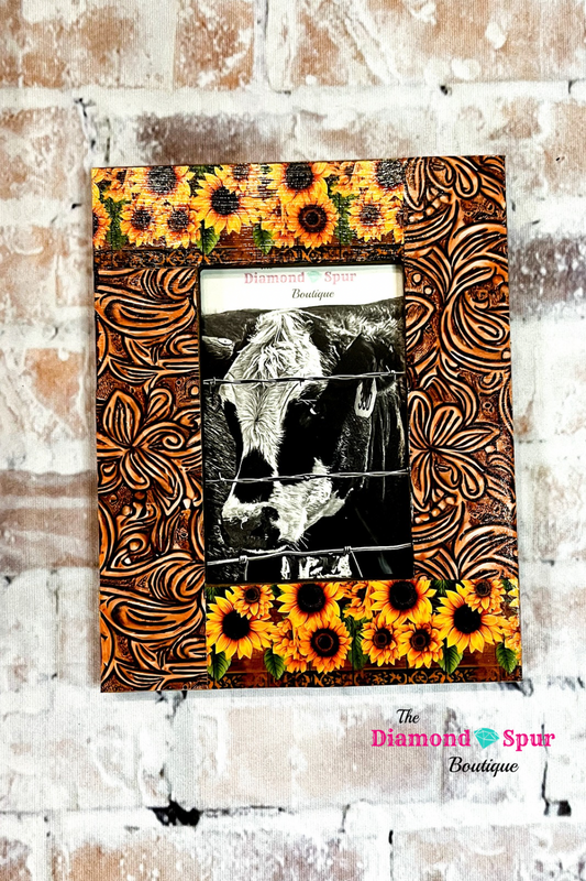 Handcrafted Sunflower Picture Frame - The Diamond Spur Boutique