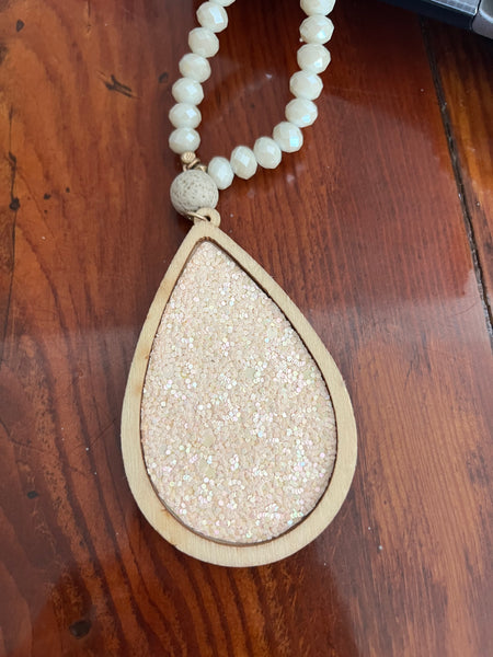 Long Sparkling Pendant Necklace - The Diamond Spur Boutique